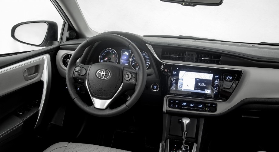 Corolla-XEI-Interior