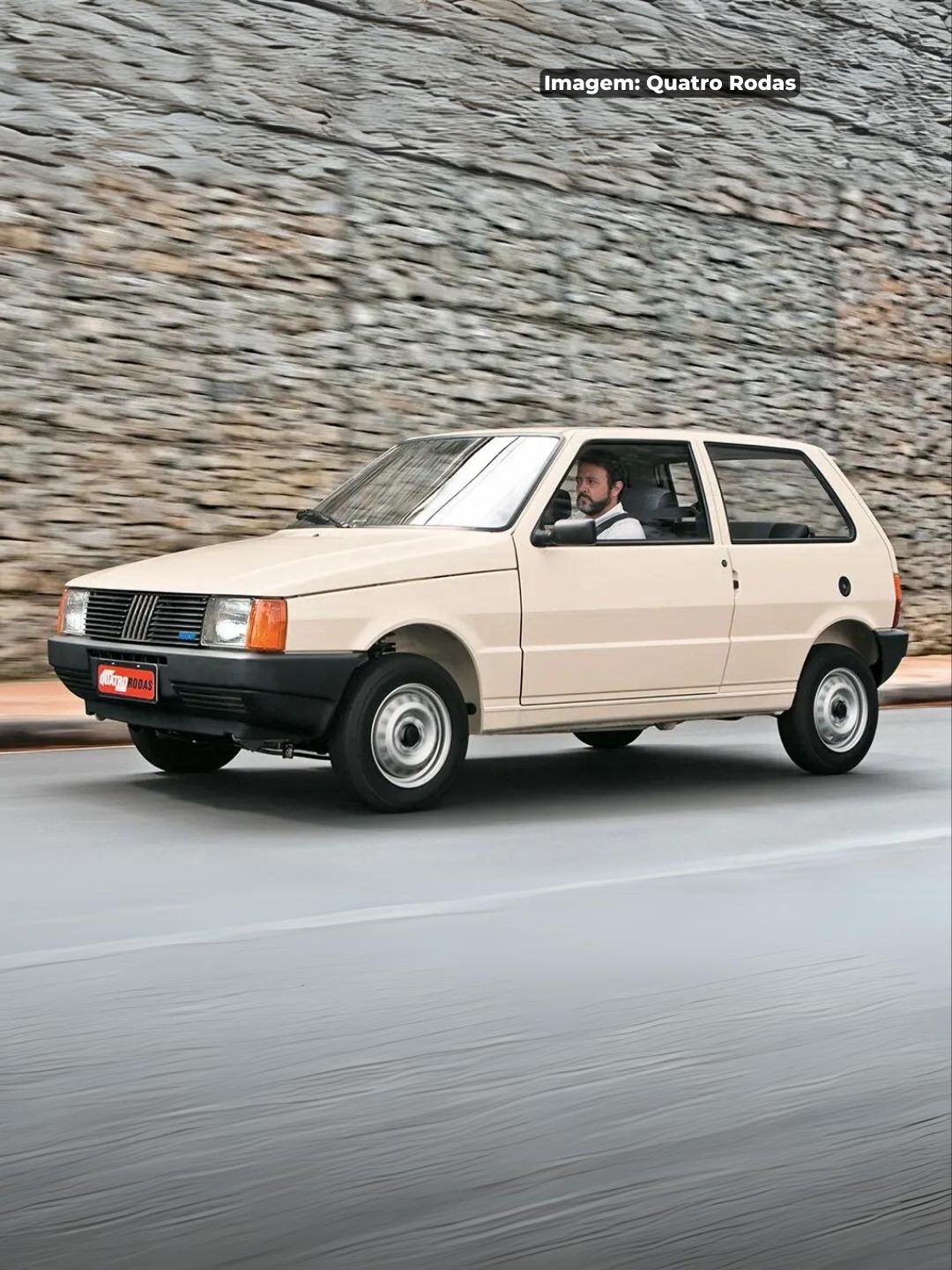Aro 13: Conheça 5 Carros que Rodam com Estilo e Economia!