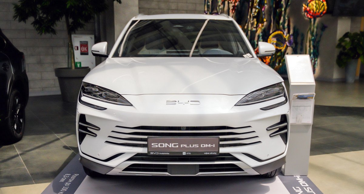 Warren Buffett encerra participação na BYD após 17 anos; ações recuam em Hong Kong - Imagem do artigo original