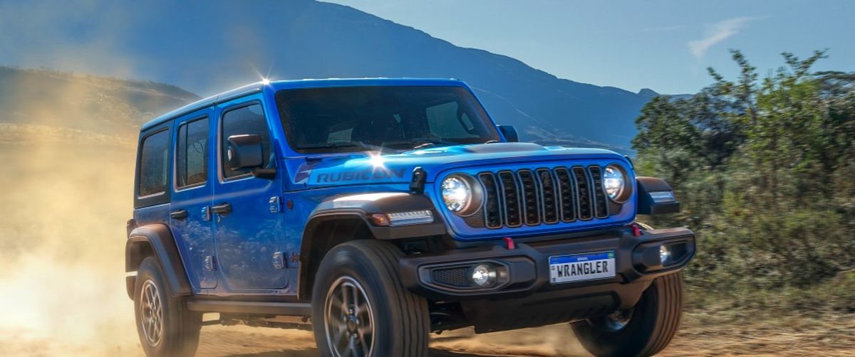 Jeep Wrangler 4xe tem parcela de US$ 76 nos EUA; valor no Brasil supera R$ 500 mil - Imagem do artigo