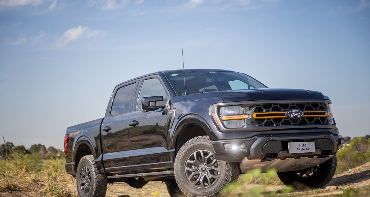 Ford reduz juros para compradores com crédito baixo e tenta impulsionar vendas da F-150 nos EUA - Imagem do artigo