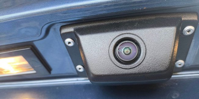 Câmera de ré do Fiat Fastback vira alvo de furtos e donos recorrem a adaptações caseiras - Imagem do artigo