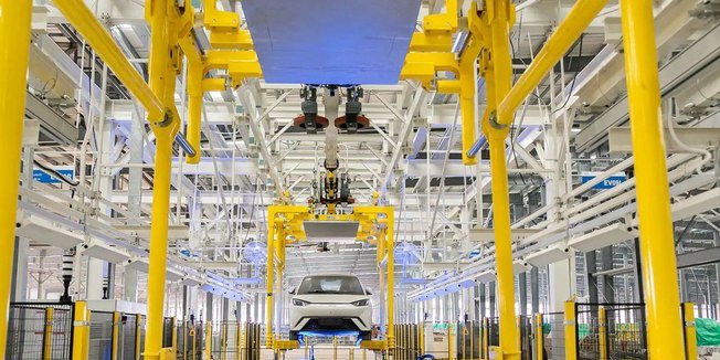 BYD abre primeira fábrica no Brasil com investimento de R$ 5,5 bilhões na Bahia - Imagem do artigo
