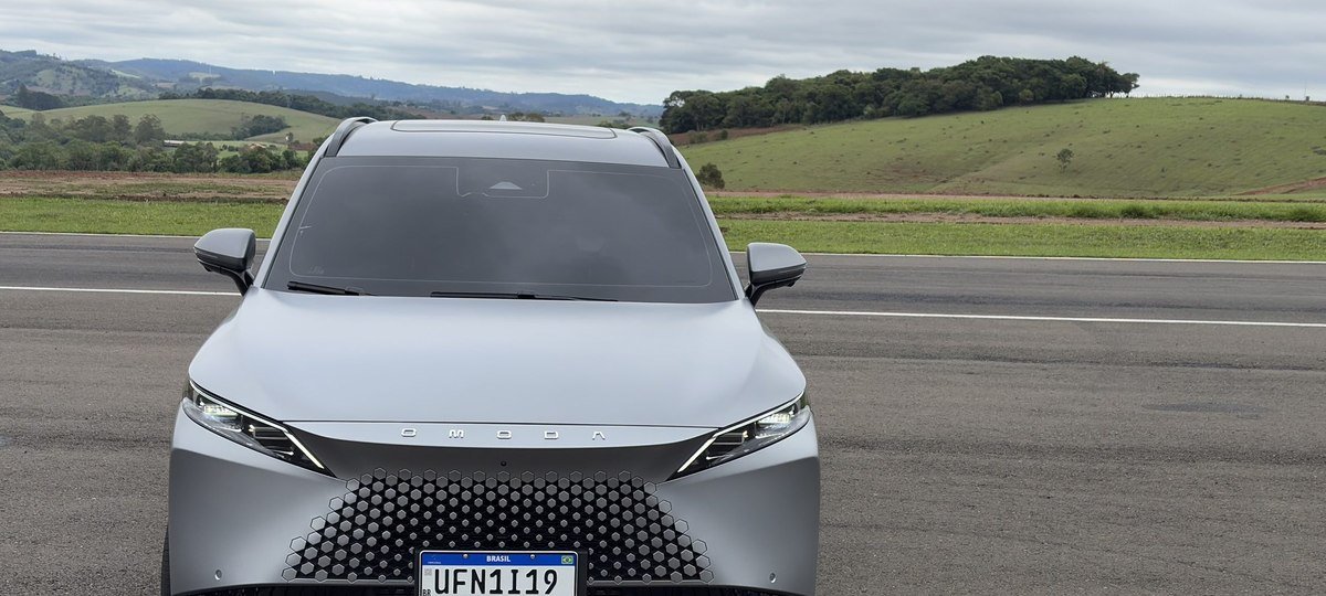 Omoda 7 chega ao Brasil por até R$ 279,9 mil para disputar mercado de híbridos plug-in - Imagem do artigo