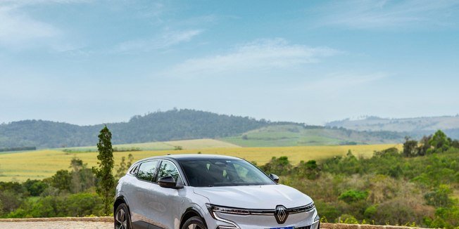 Renault planeja versões híbridas do Megane e do Scenic para o fim da década - Imagem do artigo