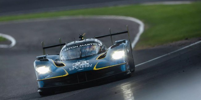 Aston Martin conclui primeiro ciclo de testes do Valkyrie LMH com V12 restrito a 680 cv - Imagem do artigo