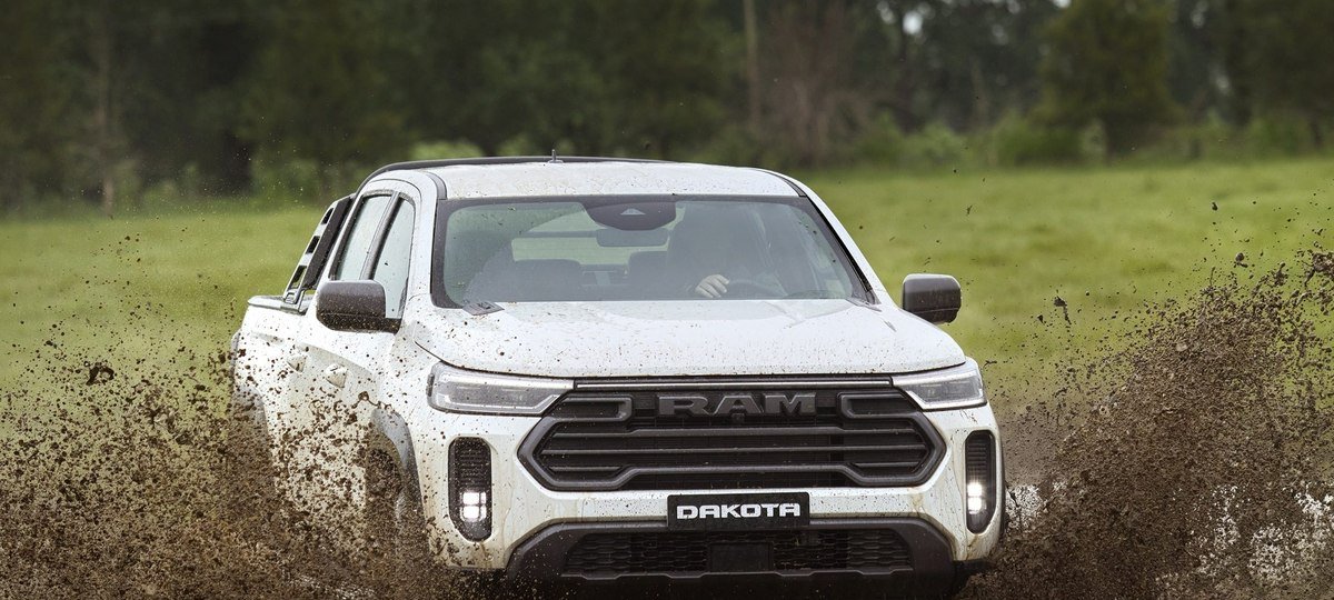 RAM Dakota terá lançamento no Brasil em 2026 com design próprio e preço perto de R$ 300 mil - Imagem do artigo