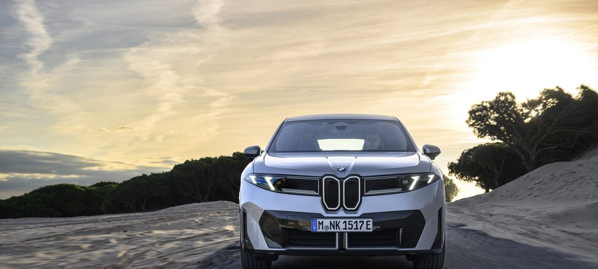 BMW apresenta novo iX3, primeiro elétrico da plataforma Neue Klasse, com até 805 km de autonomia - Imagem do artigo