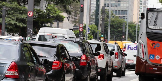 Rodízio de veículos volta a vigorar em São Paulo em 12 de janeiro de 2026 - Imagem do artigo